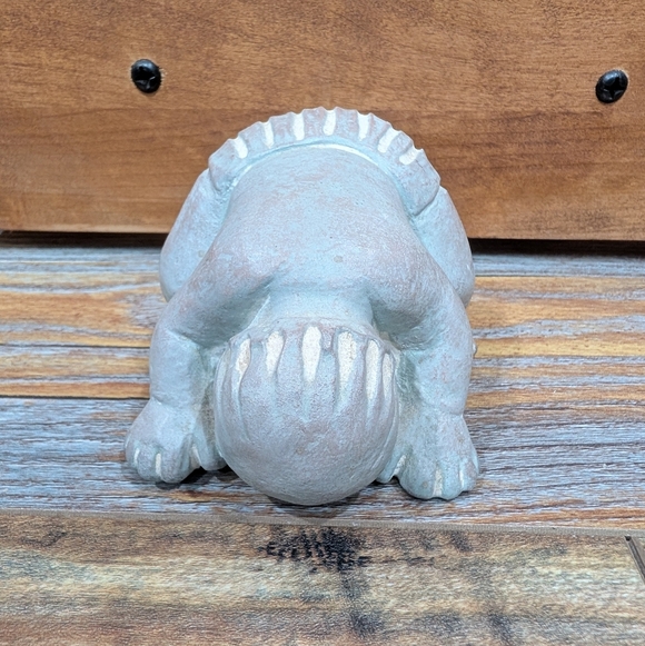 Vintage Isabel Bloom 3” Tumbling Boy Concrete Signed Art Figurine - Picture 8 of 8